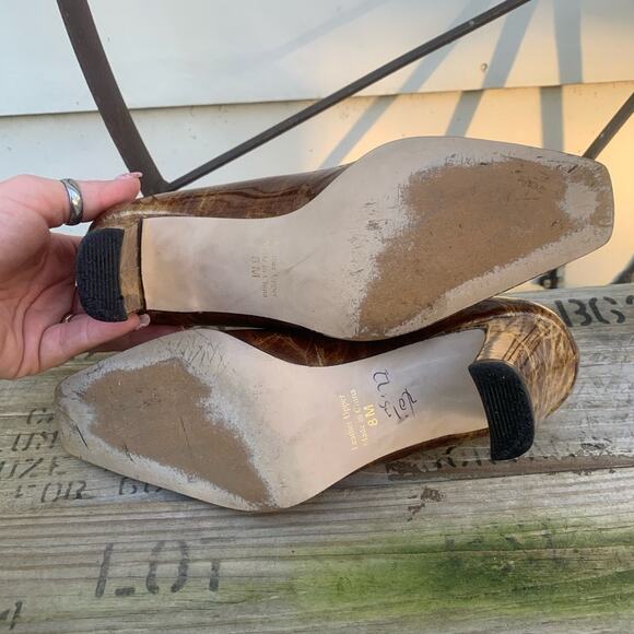 Vintage 90s J Renee gold marble metallic square toe faux buckle block heels 8M - Picture 3 of 6